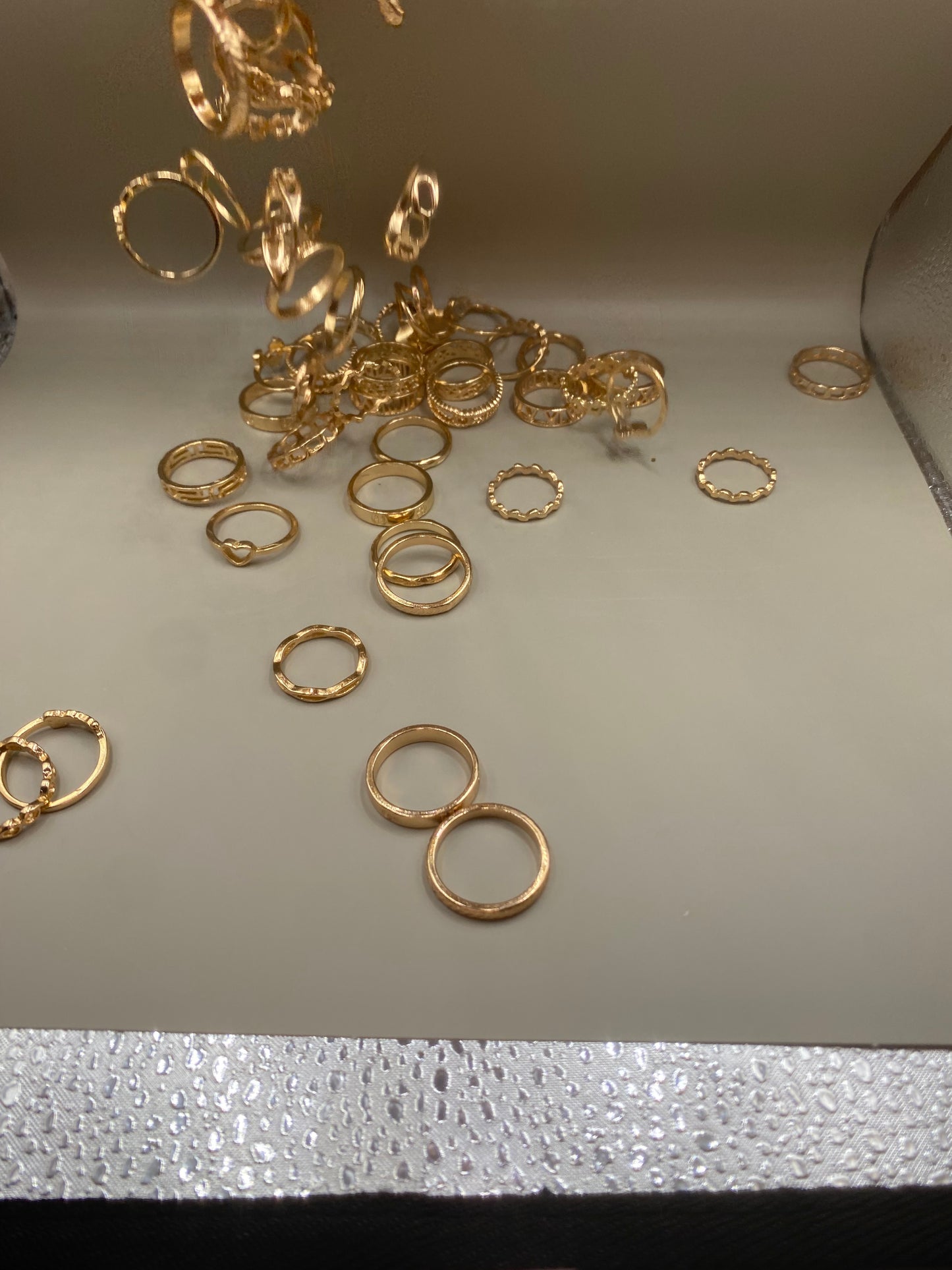 Mystery gold ring!⭐️