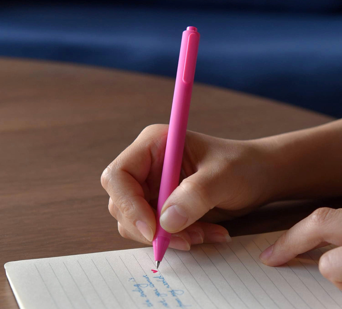 Mystery pen! (NOT BLACK INK)